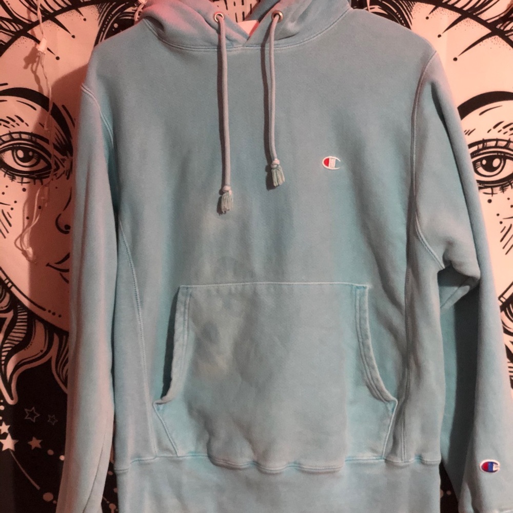 LIGHT BLUE REVERSE WEAVE CHAMPION HOODIE